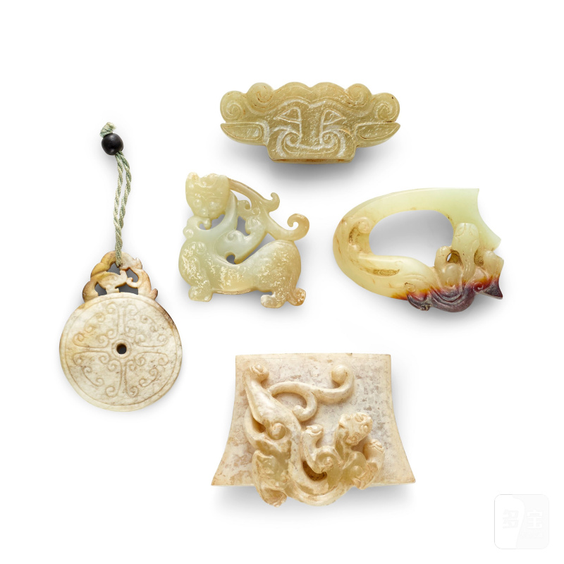 二十世紀 仿古玉飾五件 | FIVE ARCHAIC-STYLE JADE CARVINGS - 图1